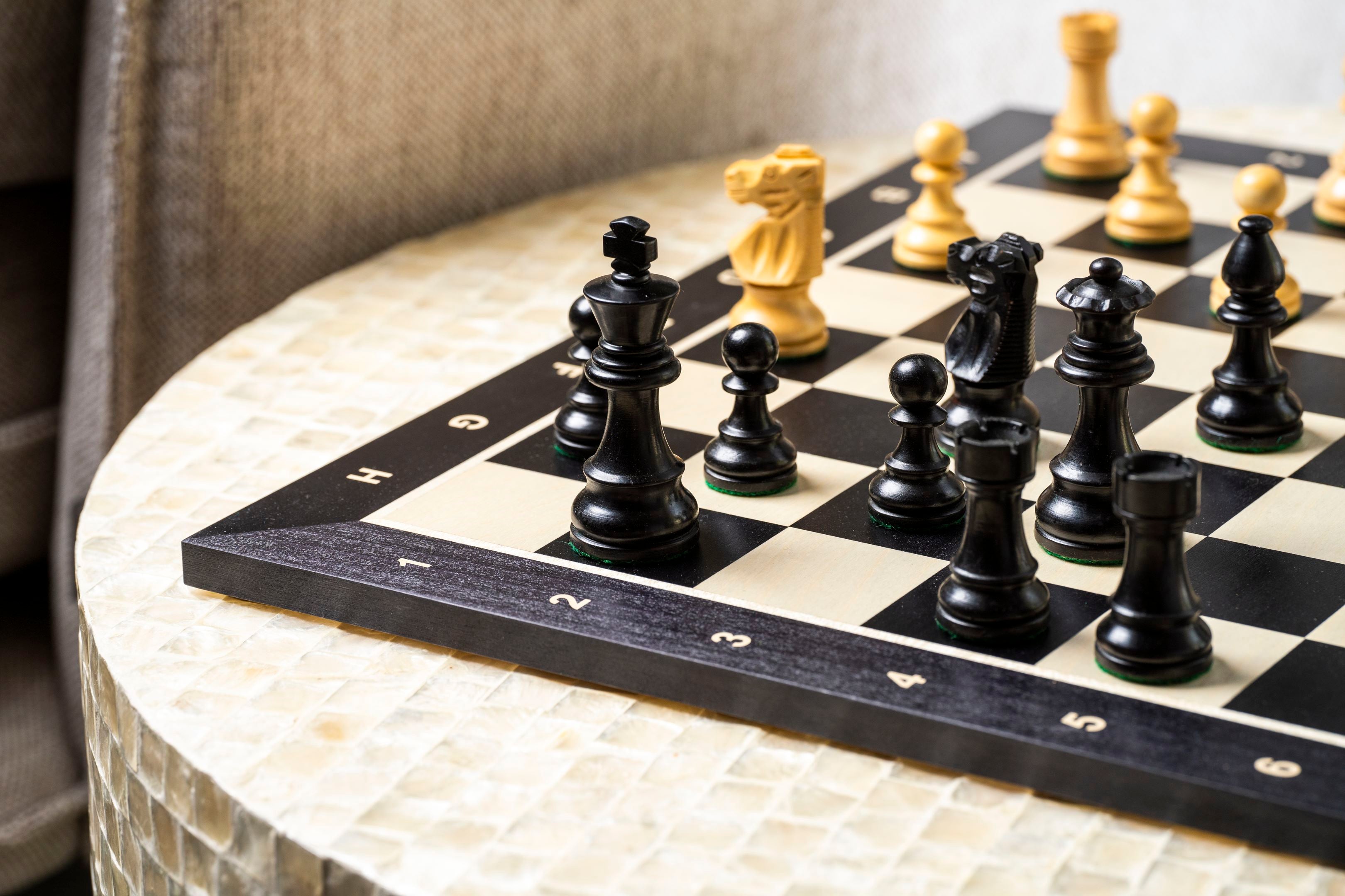 Französische Schachfiguren 3,5 Zoll - 4554eb5ab490393be2624b800b3c80c4