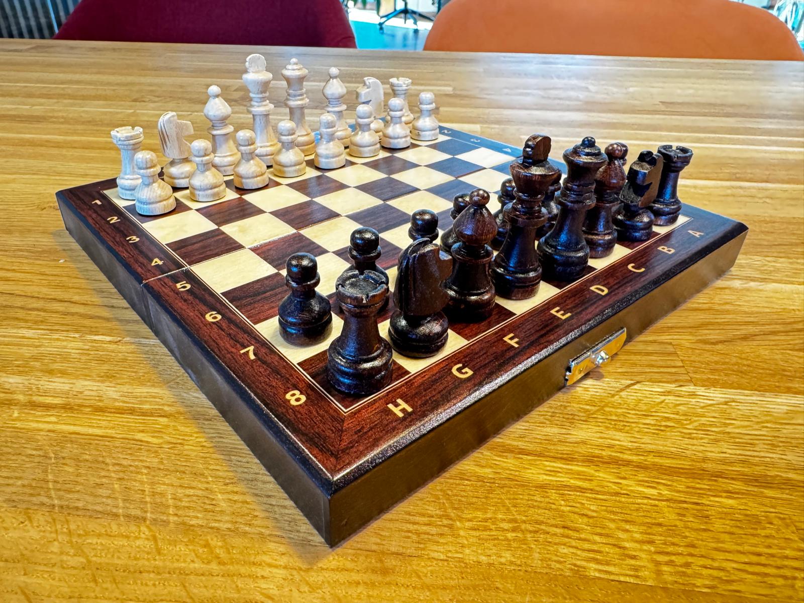 Holzschulschach mini 20 cm x 20 cm - 207fc2465e0da3093f1c9ce4e1d182ed