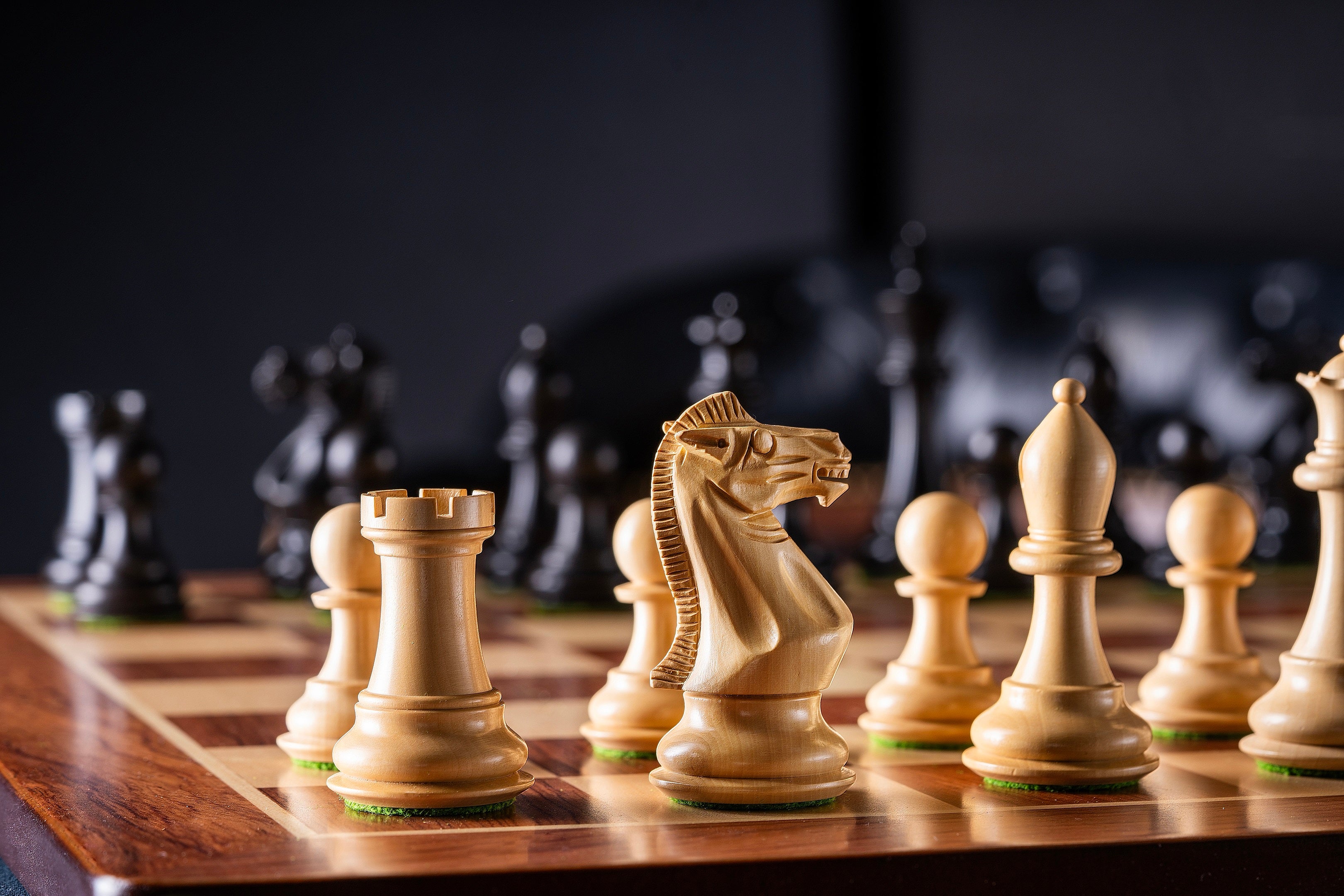 Reykjavik Chess Figures Acacia/Buckthorn 3.5 - 52d64465107357d9a1307b21aeff1aef