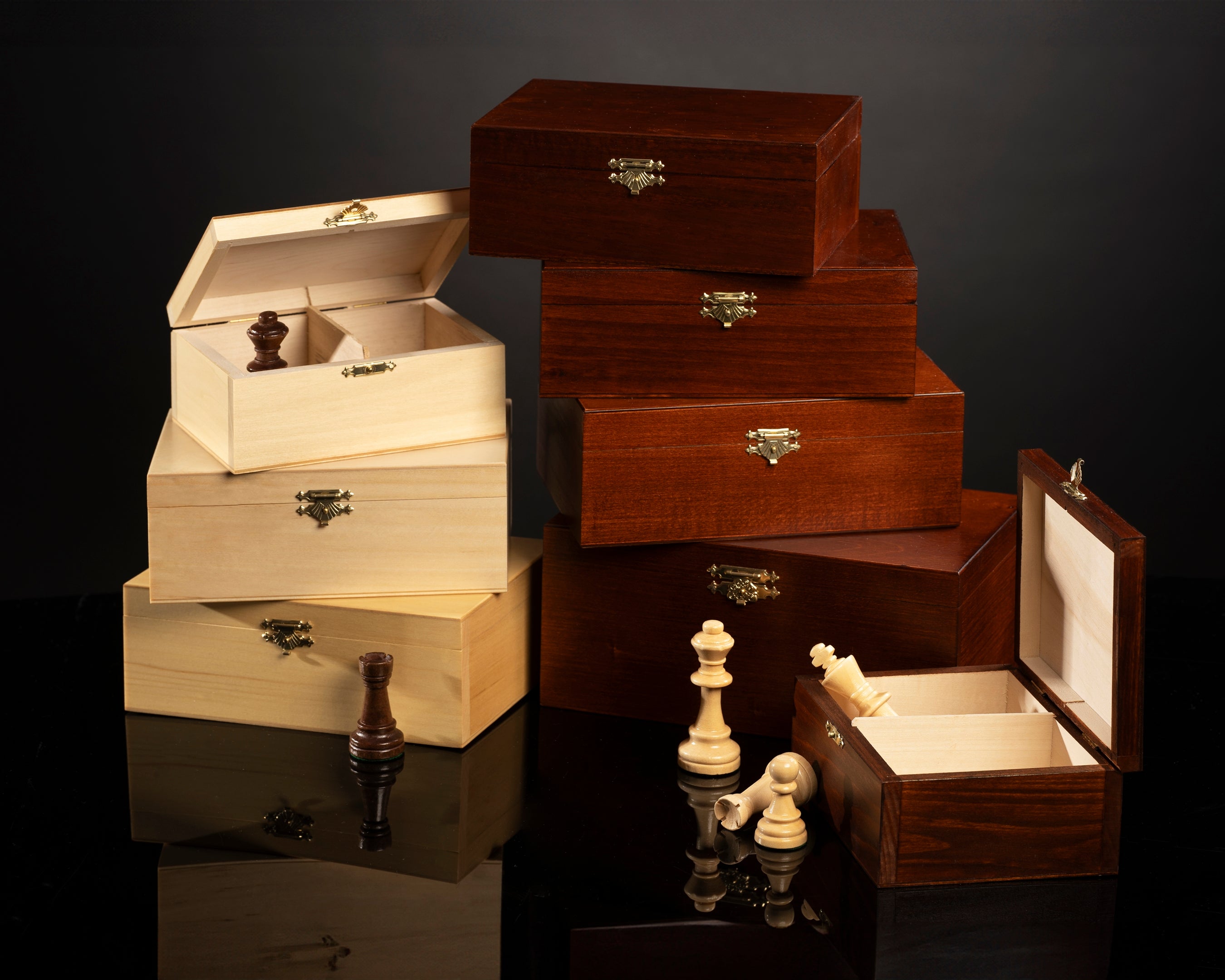 STAUNTON No 4 Wooden Box (dark) - 10a83bde77f9a6e8521eb0f7a28d141a