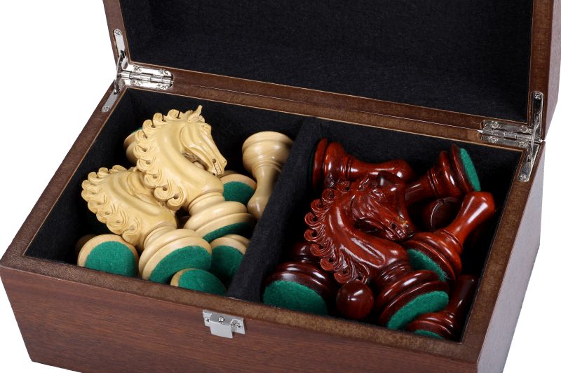 High Quality Chess Box - Sapele wood Veneer (24x15x11cm) - High Quality Chess Box - Sapele wood Veneer (24x15x11cm)