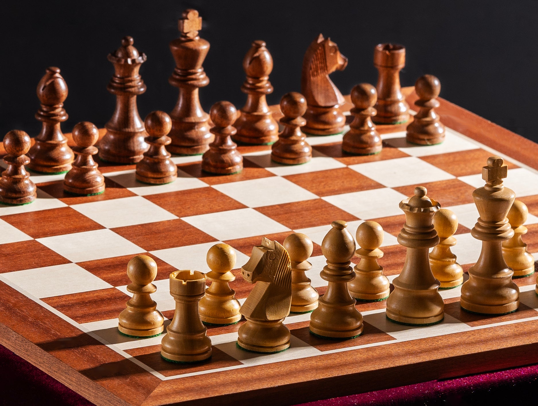 Turnierschach-Set Nr. 5 - 50mm Brett + Deutsche Ritter 3,5" Figuren - befcbbf276c06168a6a8c29bacfc974a