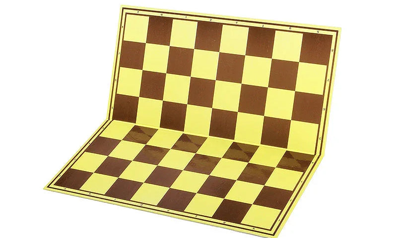 Schachbretter aus Karton