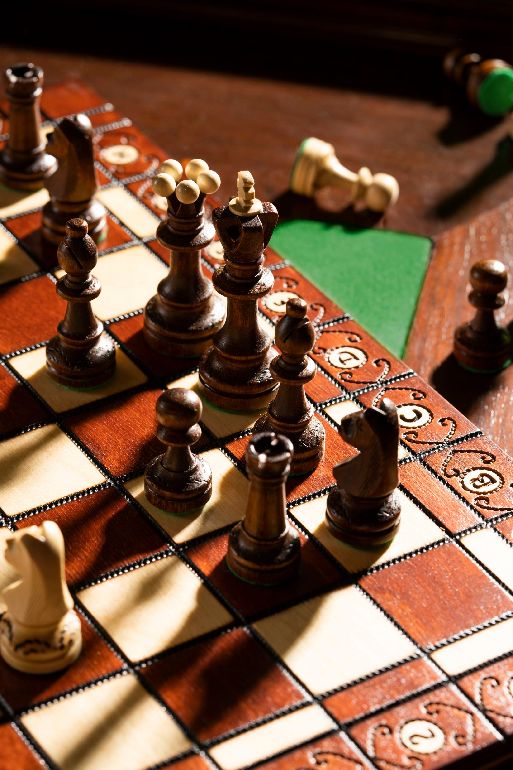 SENATOR Schachspiel (42x42cm) - Klassisches, perfekt als Geschenk - 259e9fae37e539b2d614fdb20058ed3b