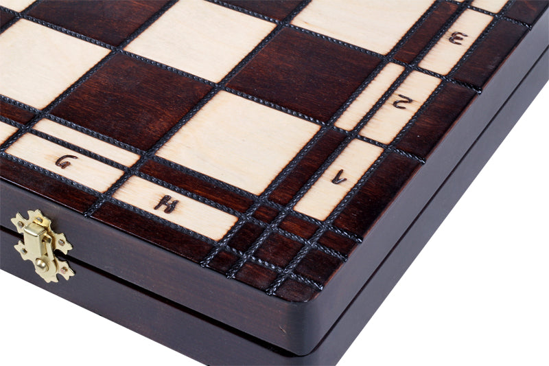 GIEWONT LARGE Schachfiguren (50x50cm) - 9c5b097efb90e6b18b8be5e41e3be449