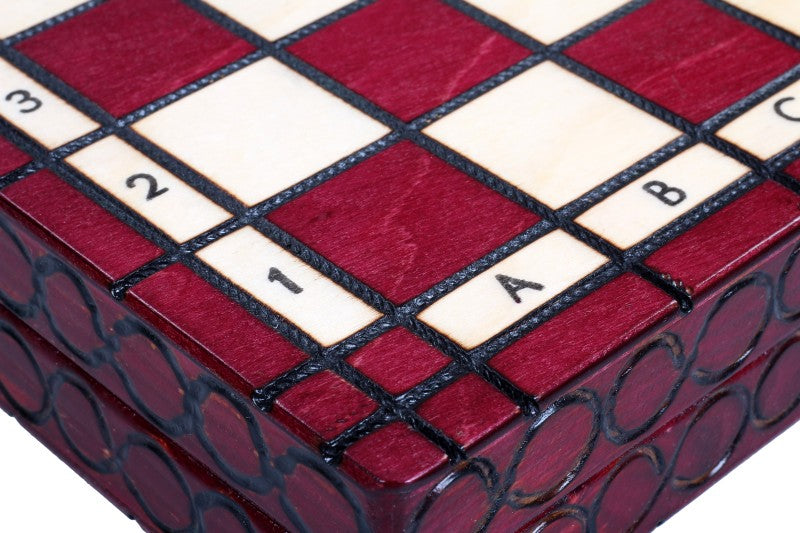 KÖNIGLICHES SCHACH KLEIN, KIRSCH (30x30cm) - 73cf8f388136f0e715bdde76fad4543f