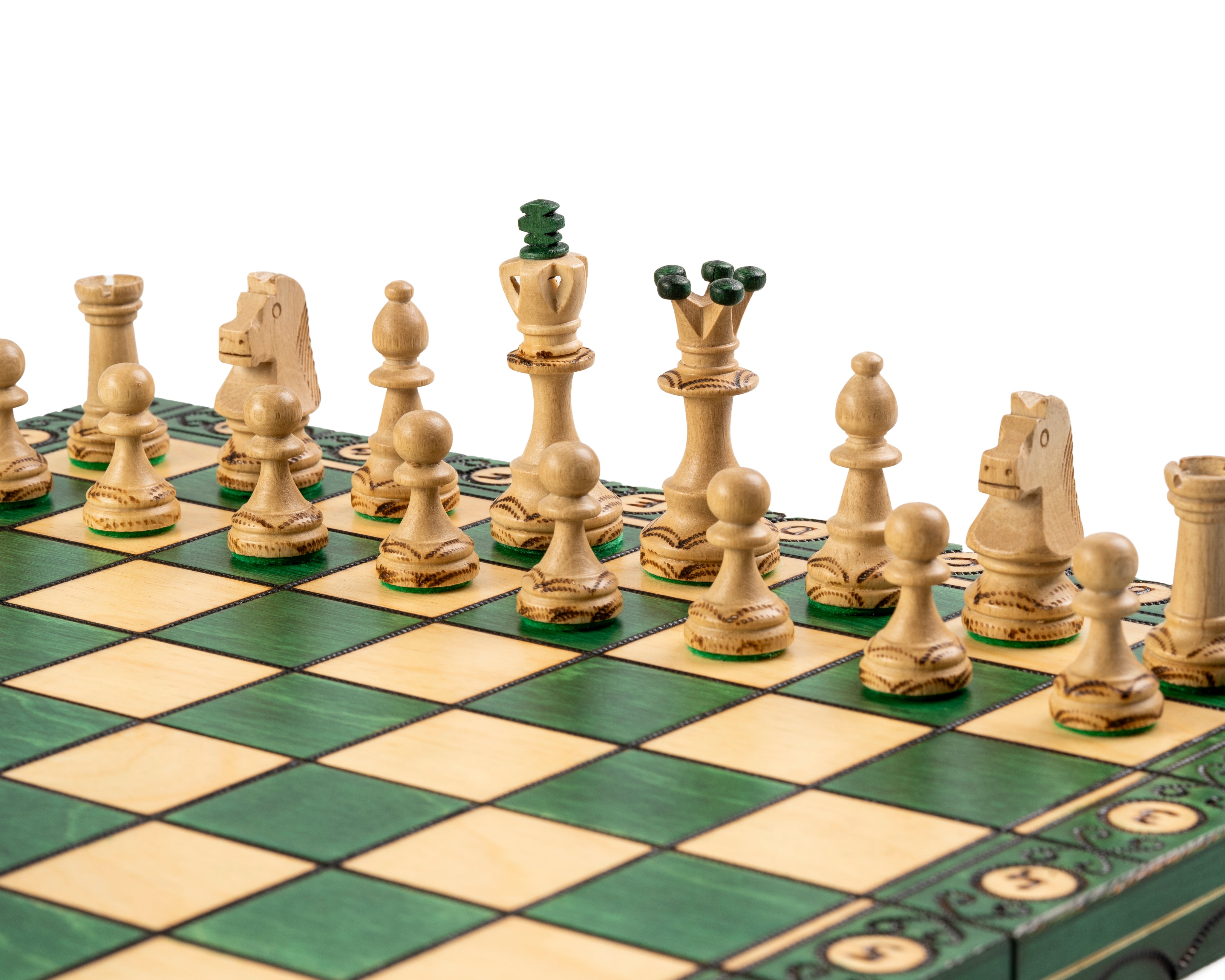 CHW5_GREEN_Senator_chess_green_arr.jpg