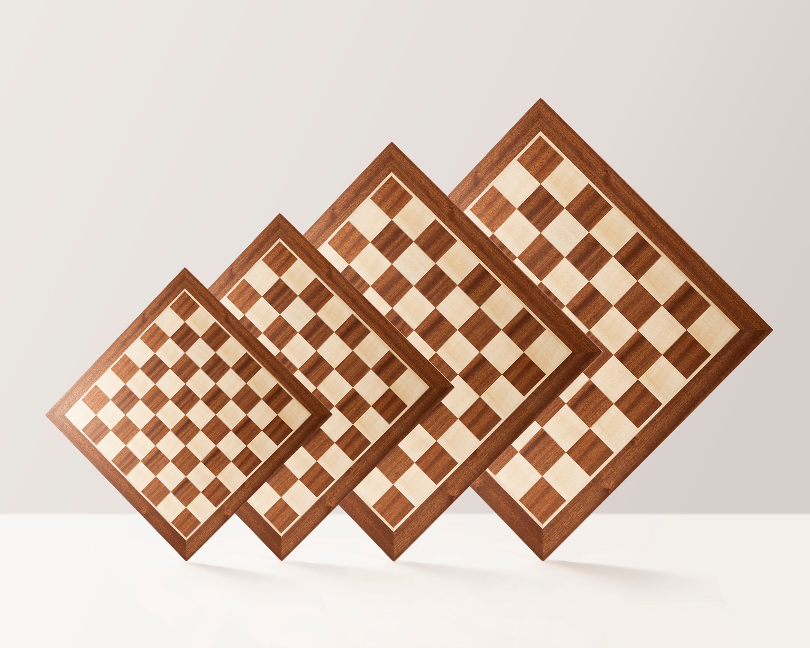 Schachbrett Nr. 5 (ungeschrieben) Mahagoni/Jawor (Intarsien) - 0fafdc1e002d471d1597e618be6d069f