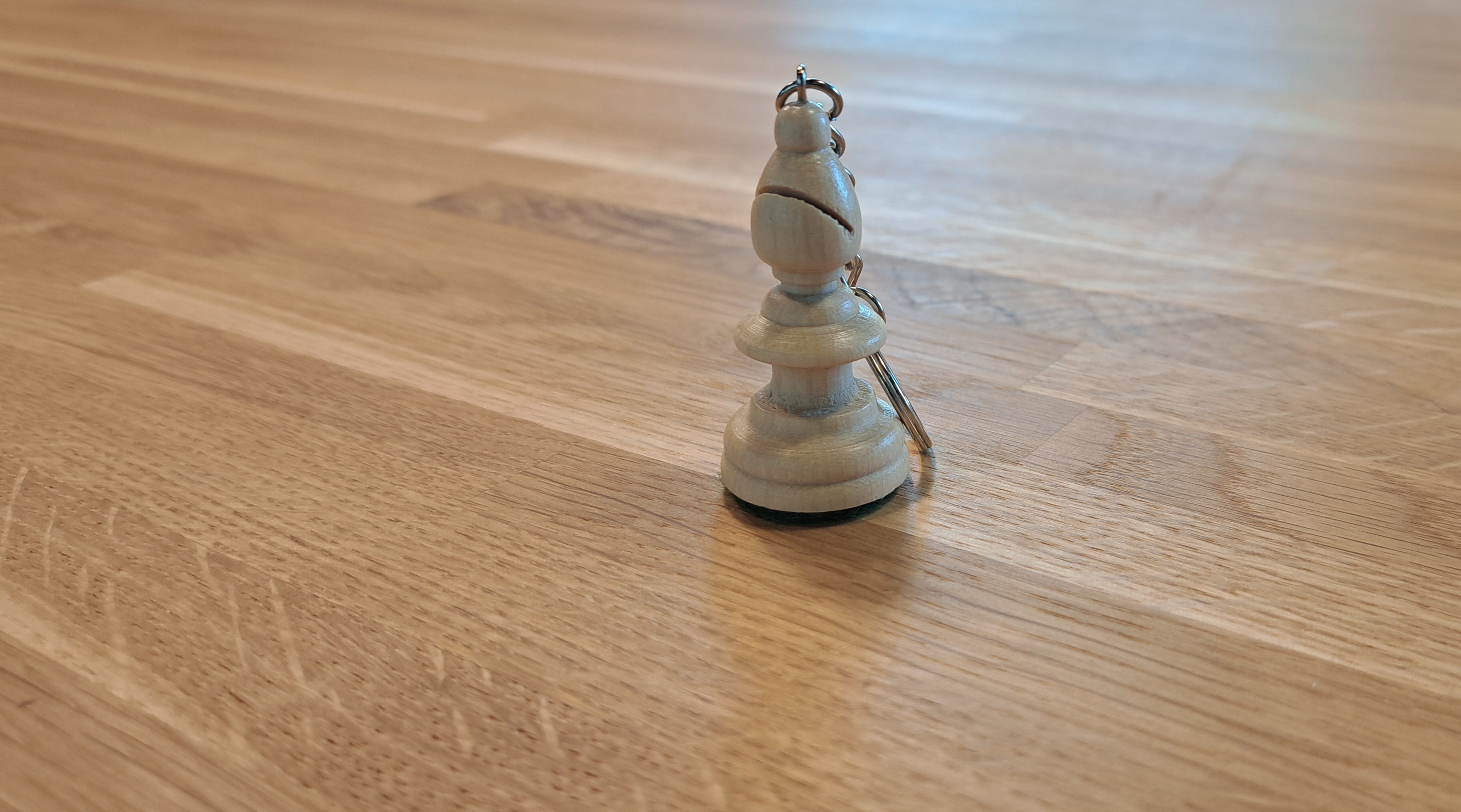 Schlüsselanhänger mit weißem Lauflicht - a1a29269c9db6f49c29f39954d38f5d1