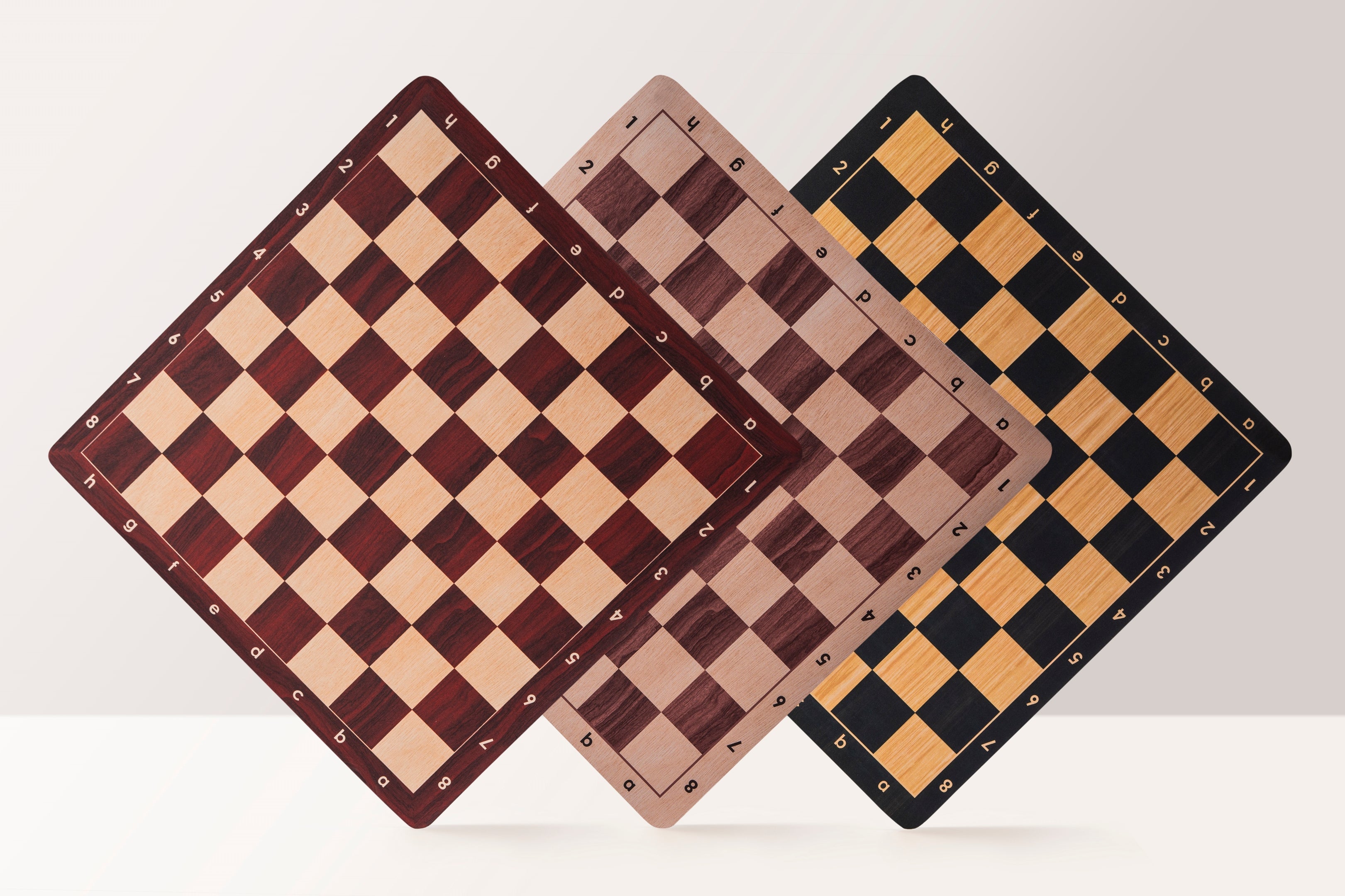 Aufrollbares Schachbrett Nr. 6 (51 cm), rutschfester MAHOGANY-Boden - Aufrollbares Schachbrett Nr. 6 (51 cm), rutschfester MAHOGANY-Boden