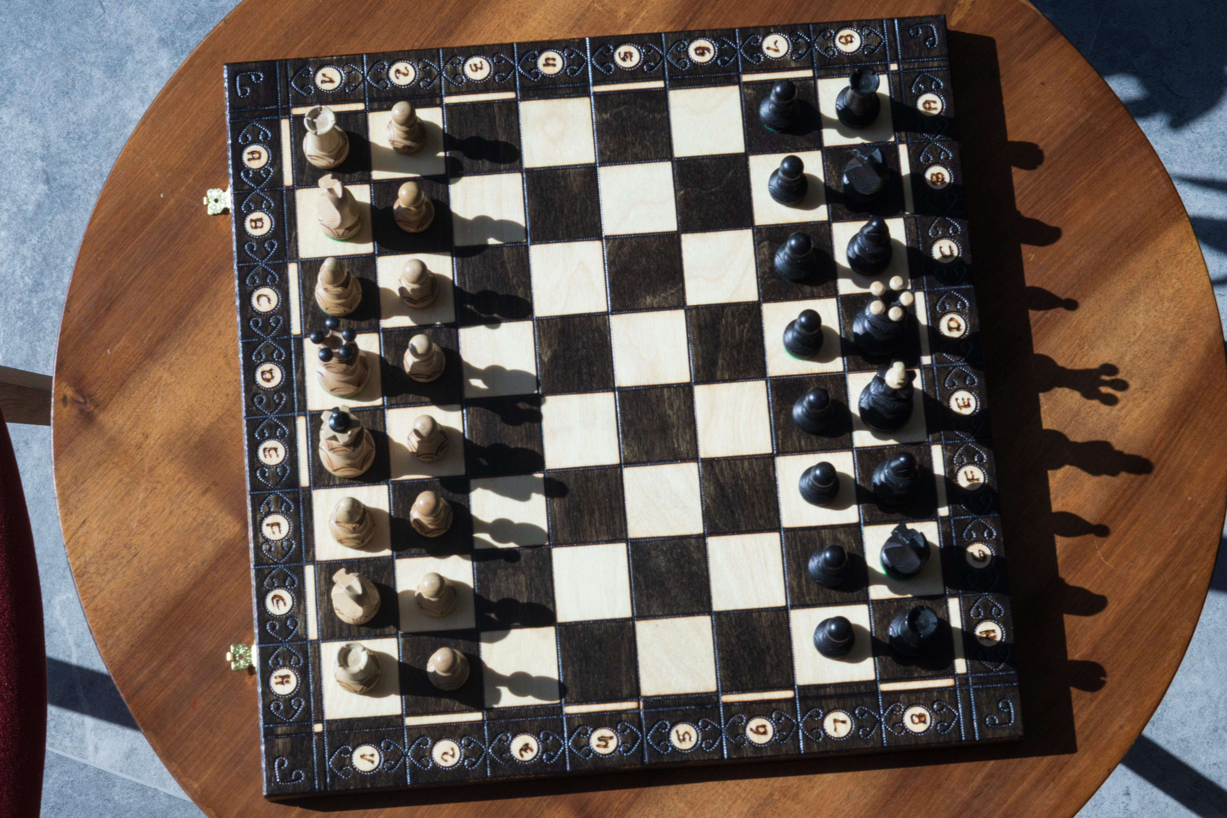 Holzschachspiel Consul Schwarz (48x48cm) - Holzschachspiel Consul Schwarz (48x48cm)