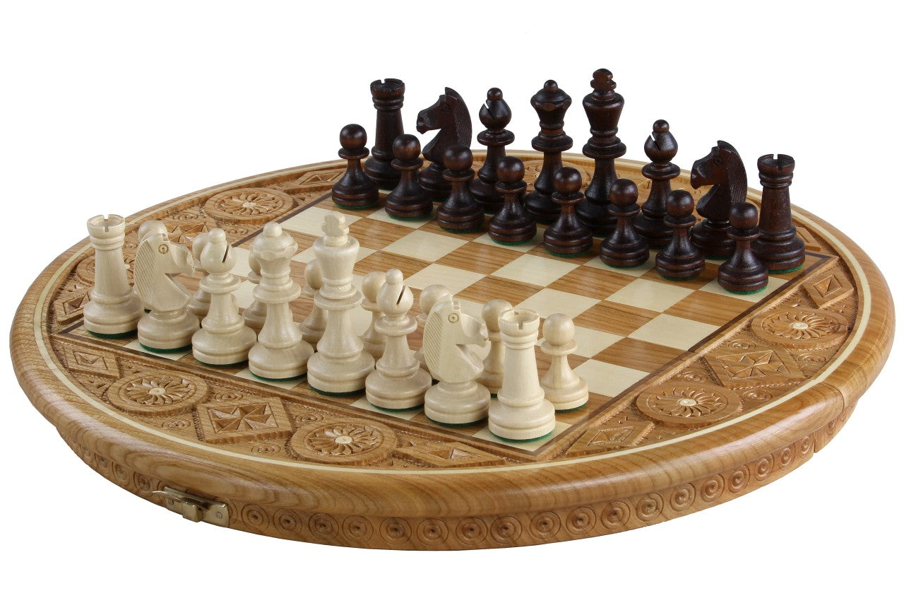 Chess Rubin - handgeschnitztes rundes Schachspiel aus Holz (33 cm) - Chess Rubin - handgeschnitztes rundes Schachspiel aus Holz (33 cm)